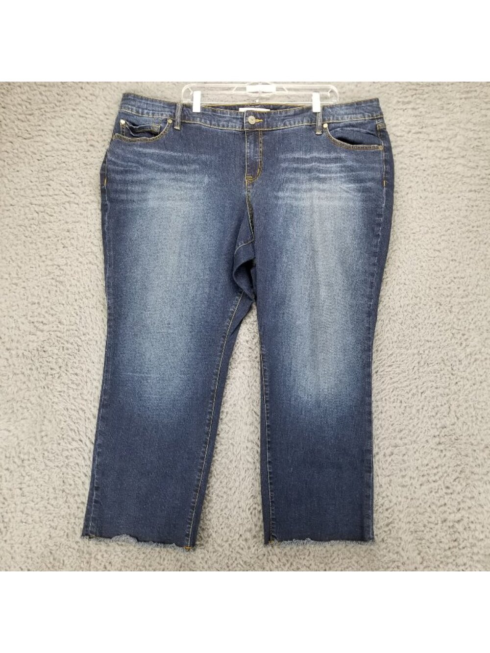 Torrid Jeans Womens Plus 24 Blue Boyfriend Stretch Frayed Hem Denim *Read*